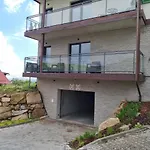Szmaragdowy W Karpatia - 5d Апартаменты *
