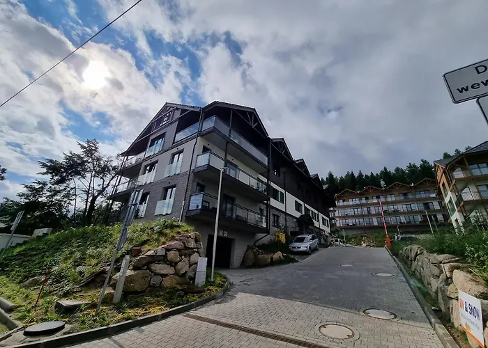 Szmaragdowy W Karpatia - 5d 카르파츠